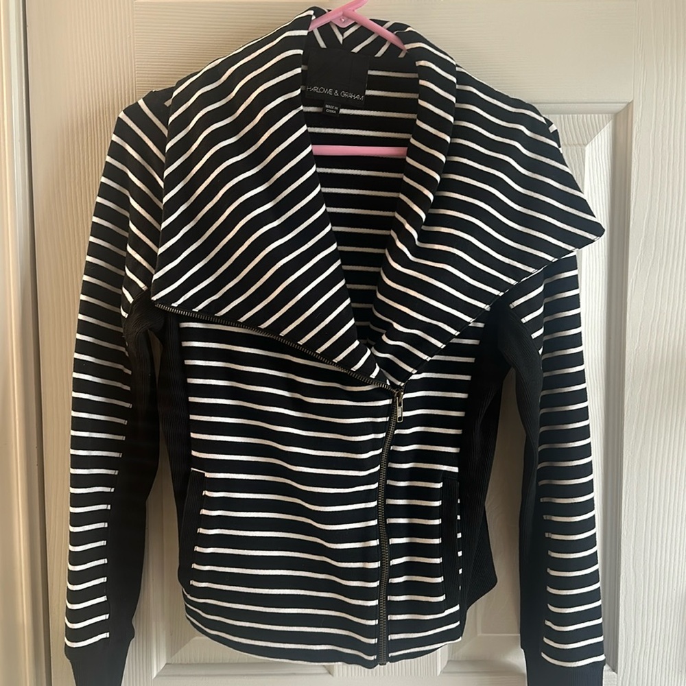 Super cute striped scuba half zip